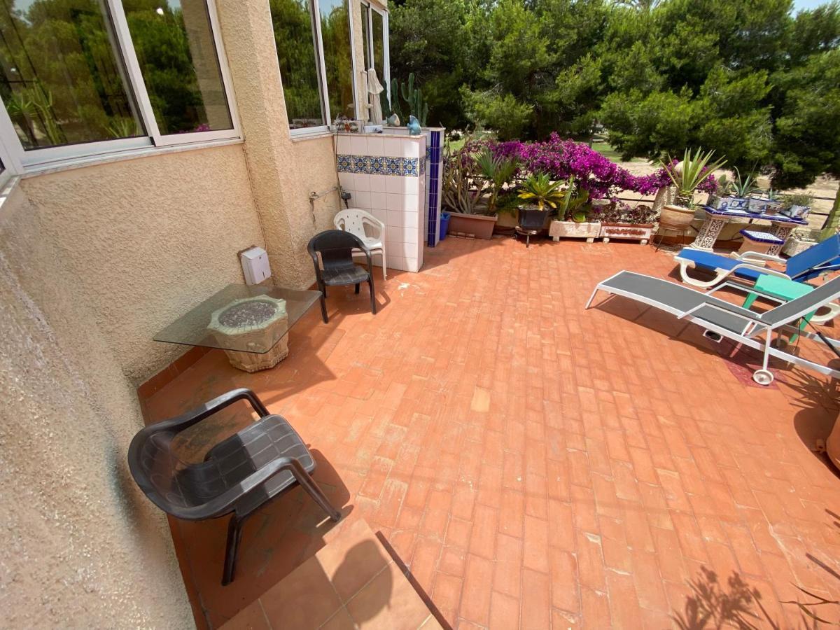 Orihuela Costa 3 Bdr Condo On La Zenia Beach With Patio Kültér fotó