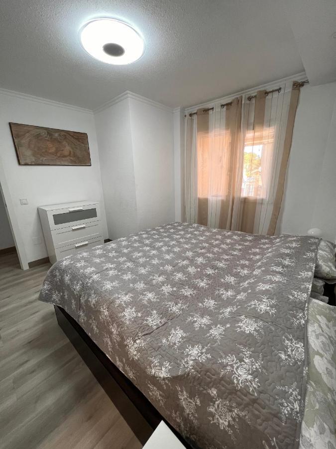 Orihuela Costa 3 Bdr Condo On La Zenia Beach With Patio Kültér fotó